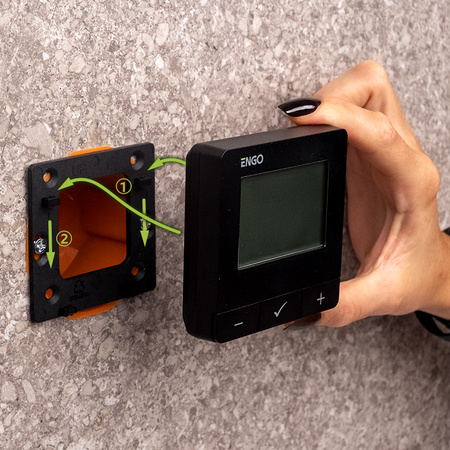 E25-BATB - Regulator temperatury, bateryjny, czarny, ZigBee/868MHz, natynkowy